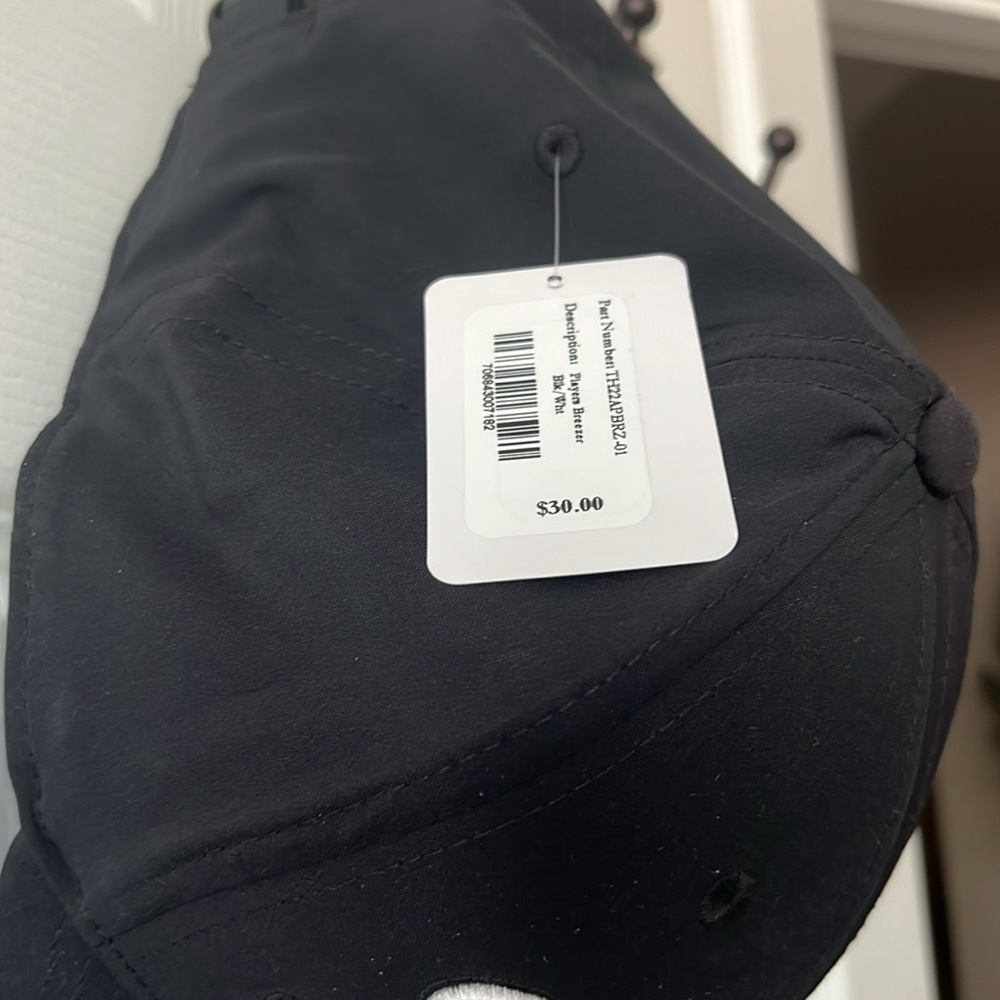 TITLEIST Men’s Black Cap - Picture 3 of 9